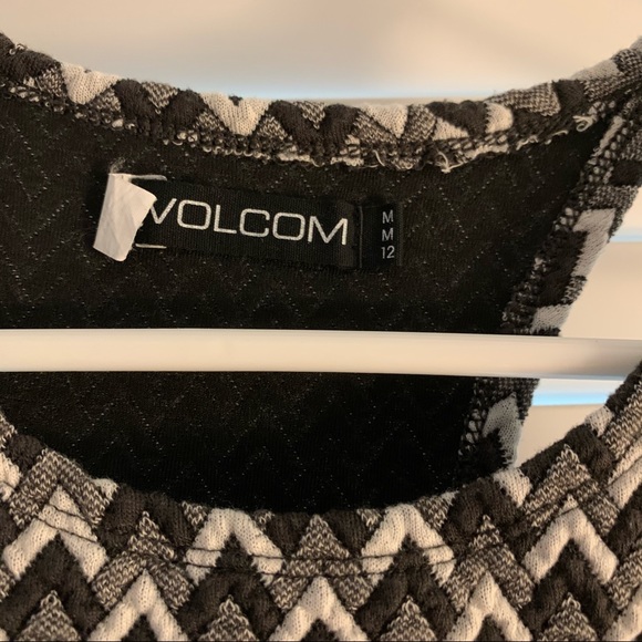 Volcom Junior's Up Next Body Con Cropped Halter - Picture 4 of 6